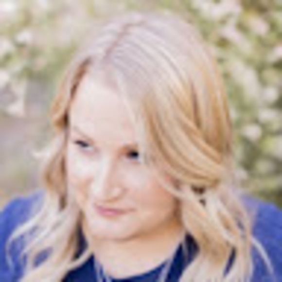 Meet your Posher, Lindsay - Picture 1 of 1